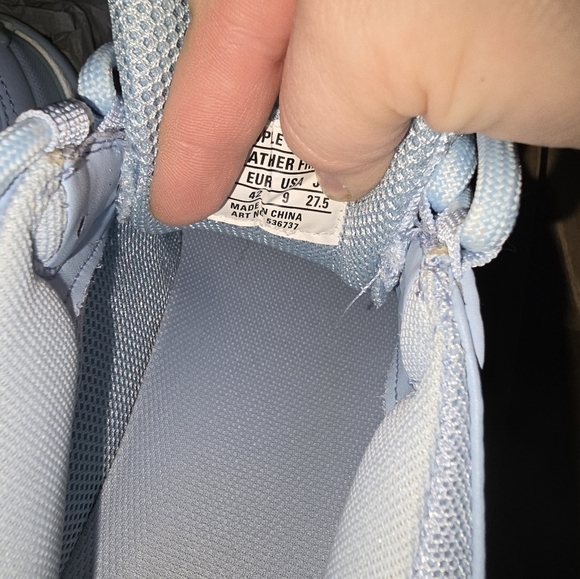 Balenciaga Triple S Men's Sneakers - Picture 6 of 8